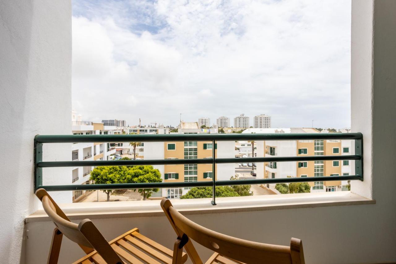 Top Floor Apartment With Great Views! Albufeira Exterior foto